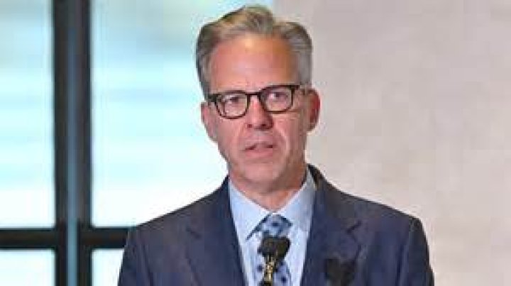 Is Jake Tapper Jewish? Jake Tapper’s Religion, Family, Career and Salary |